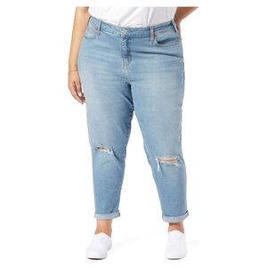 Levi Strauss Signature Women's Plus Size  Mid Rise Slim Fit boyfriend